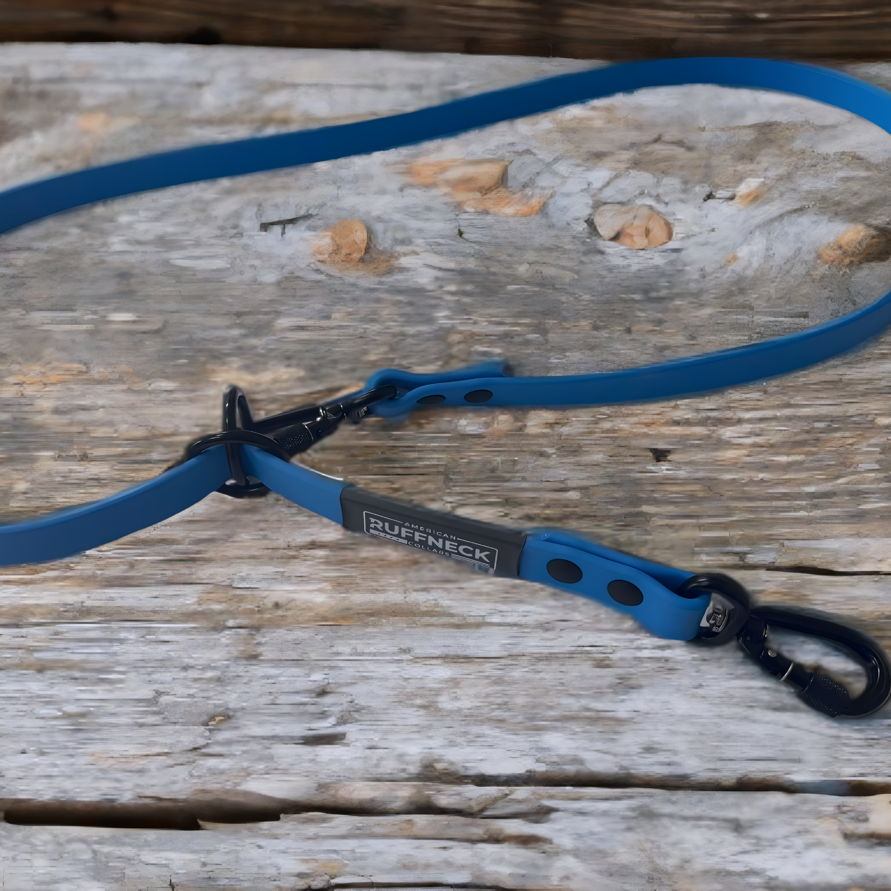 American Ruffneck Collars Recon Rig dog leash with hands-free design, featuring adjustable straps and durable materials for active dogs.