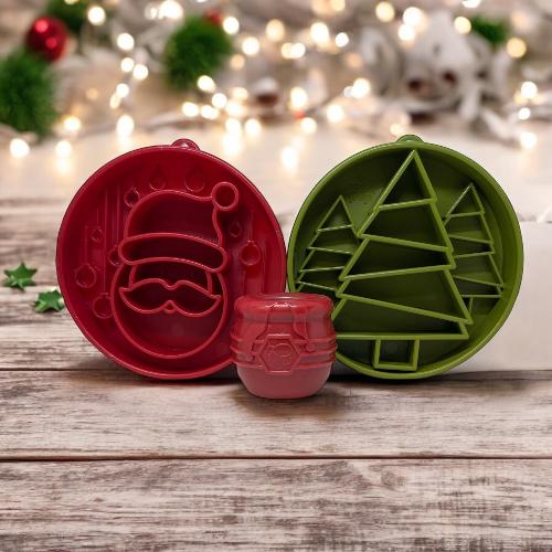 Red Santa design SodaPup EBOWL slow feeder dog bowl with festive holiday pattern for enrichment and mealtime fun.